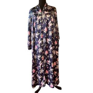 Vintage Christian Dior satin blue With Pink Roses S oversized